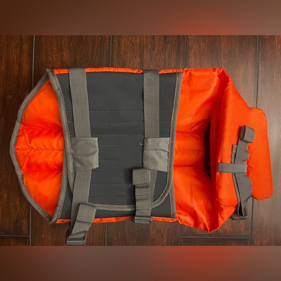 NWOT Outward Hound Graby Splash Orange Dog Life Jacket Sz Medium - Picture 4 of 9